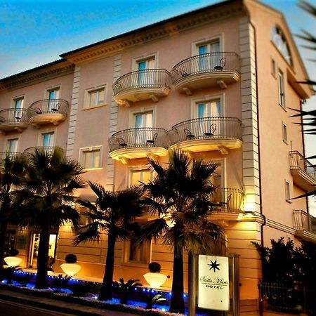 Hotel Stella Maris Казал Велино Екстериор снимка