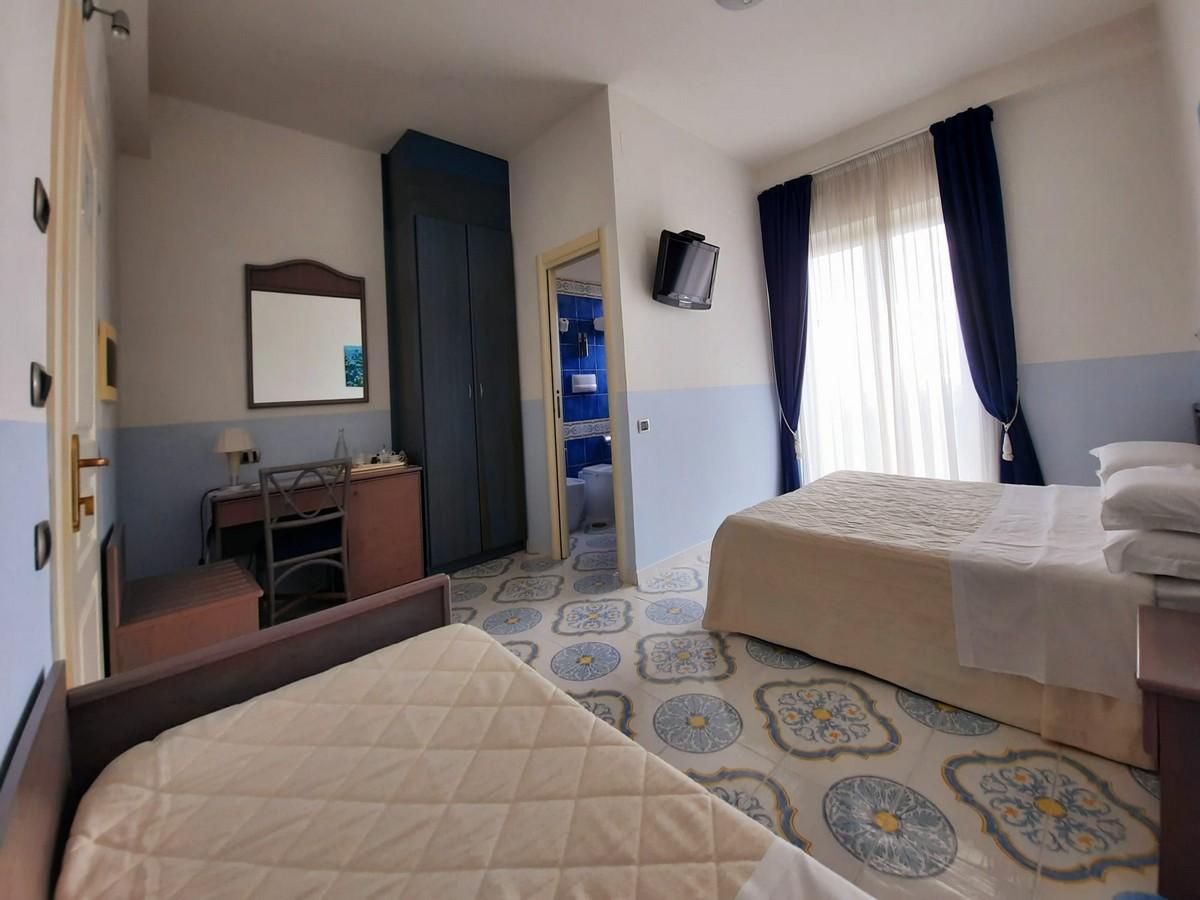 Hotel Stella Maris Казал Велино Екстериор снимка