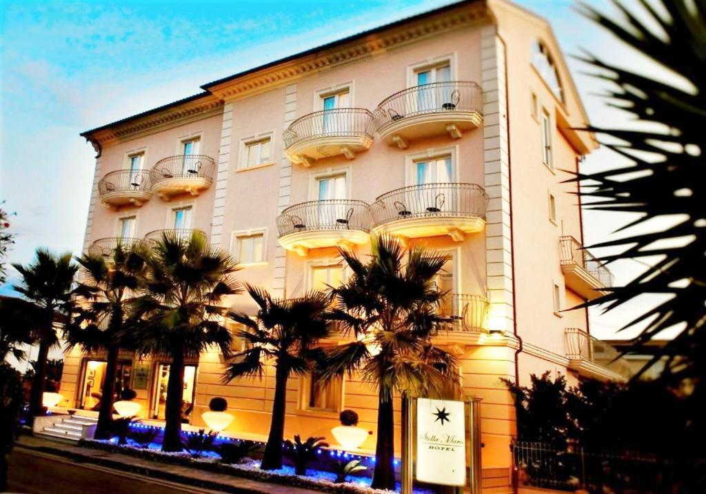 Hotel Stella Maris Казал Велино Екстериор снимка