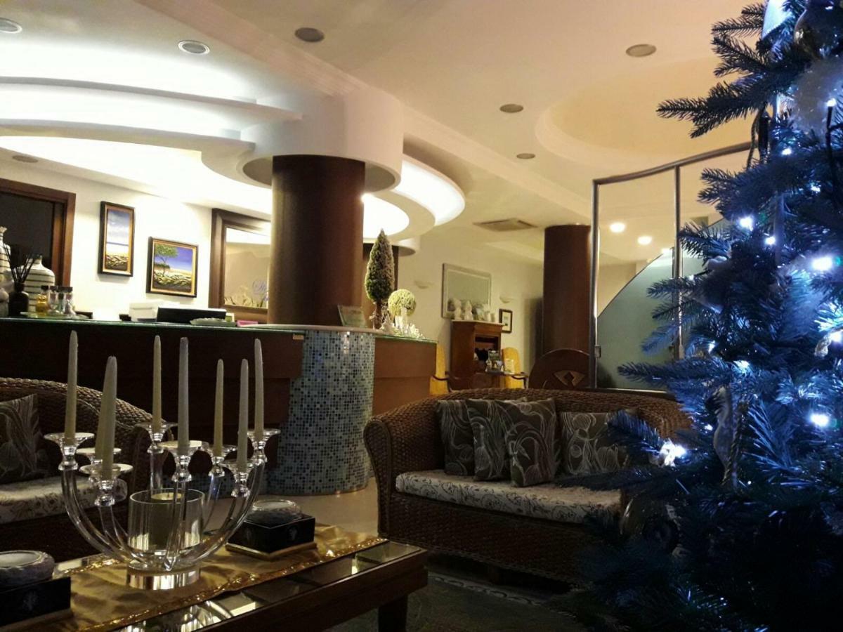 Hotel Stella Maris Казал Велино Екстериор снимка