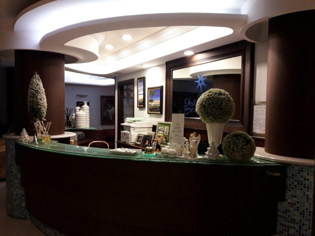 Hotel Stella Maris Казал Велино Екстериор снимка